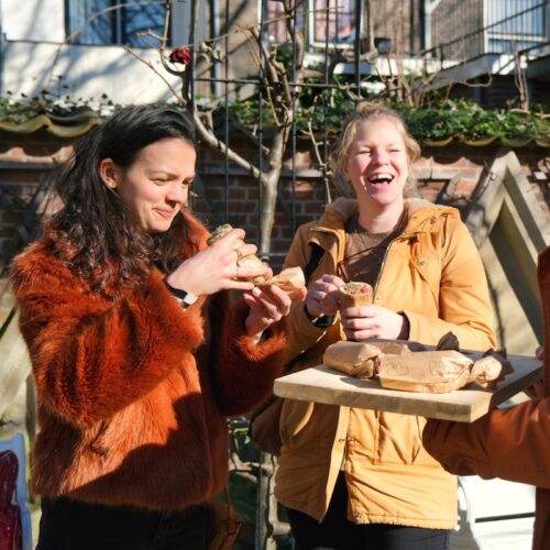 2.Vegan-food-tour-lifestyle-Utrecht-natures-gift-duurzaam-cadeau-sustainable-gift-card-duurzaamheid-natuur-geschenk-gifts-impact