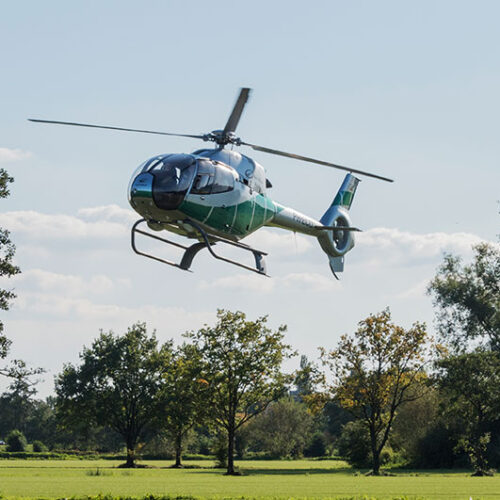 Helikopter-vliegen-doen-kado-uitjes-cadeau-geven-belevenis1
